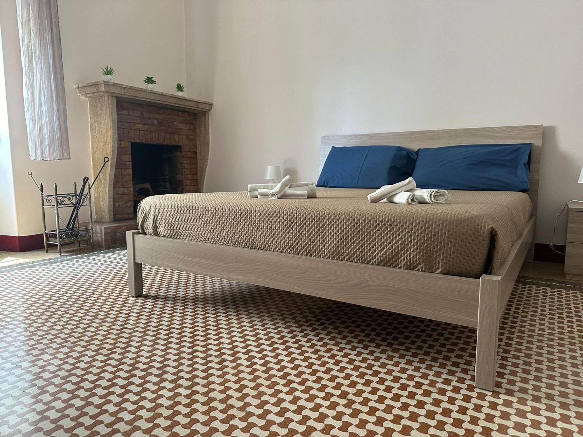 브린디시 Palazzo Dei Pavoni 아파트 외부 사진